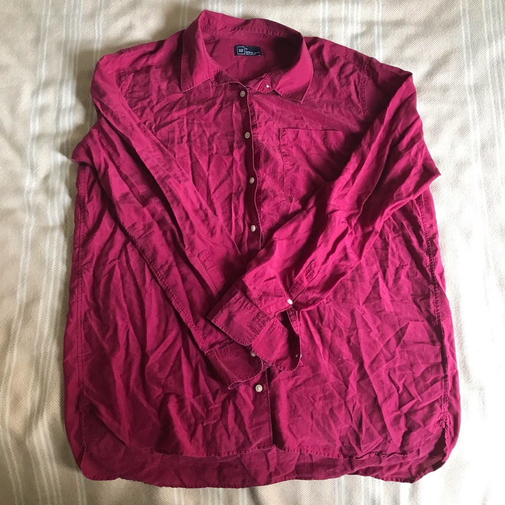 Women’s Gap Cotton/Silk long sleeve button down